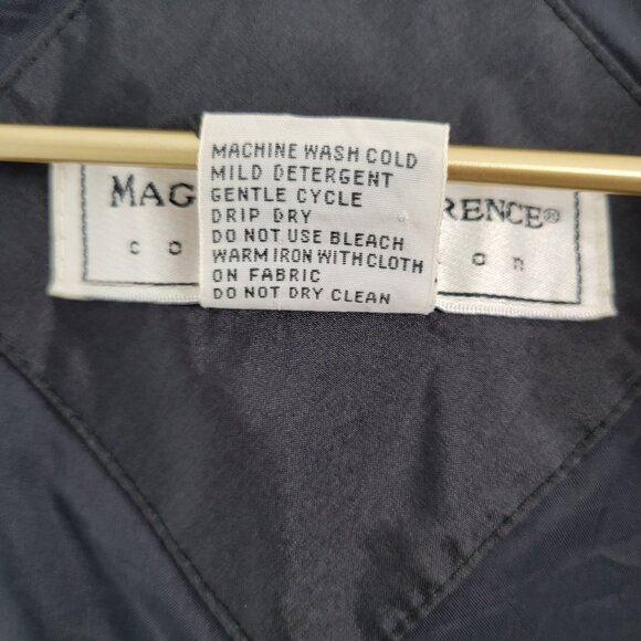 Vintage Y2K Maggie Lawrence Trench Coat Size 6 – Classic Black Belted Rain Coat - Picture 11 of 12